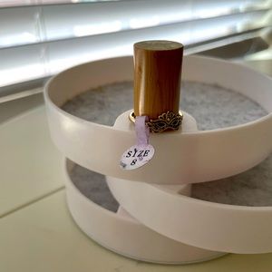 Fragrant Jewels Ring size 8